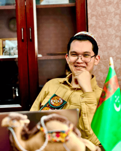 Muhammadjon Bozorboev